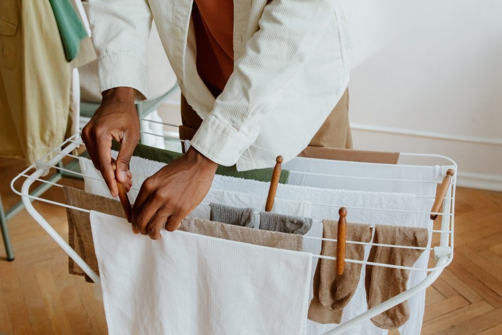 Le guide ultime pour choisir votre étendoir à linge extérieur