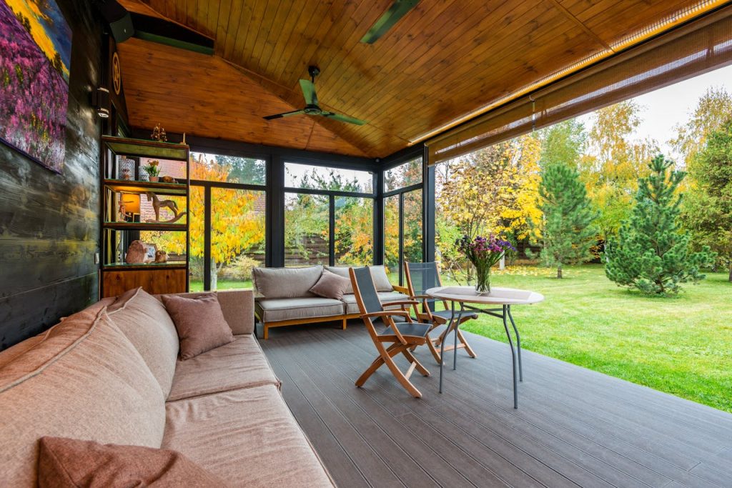 Possibilités étonnantes pour l'aménagement de votre terrasse composite