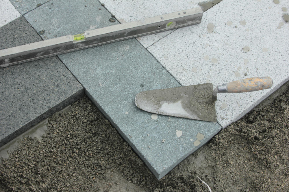 Les avantages du carrelage rectangulaire grand format pour vos espaces