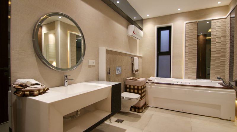 Astuces pour transformer une salle de bain beige en un espace élégant et serein